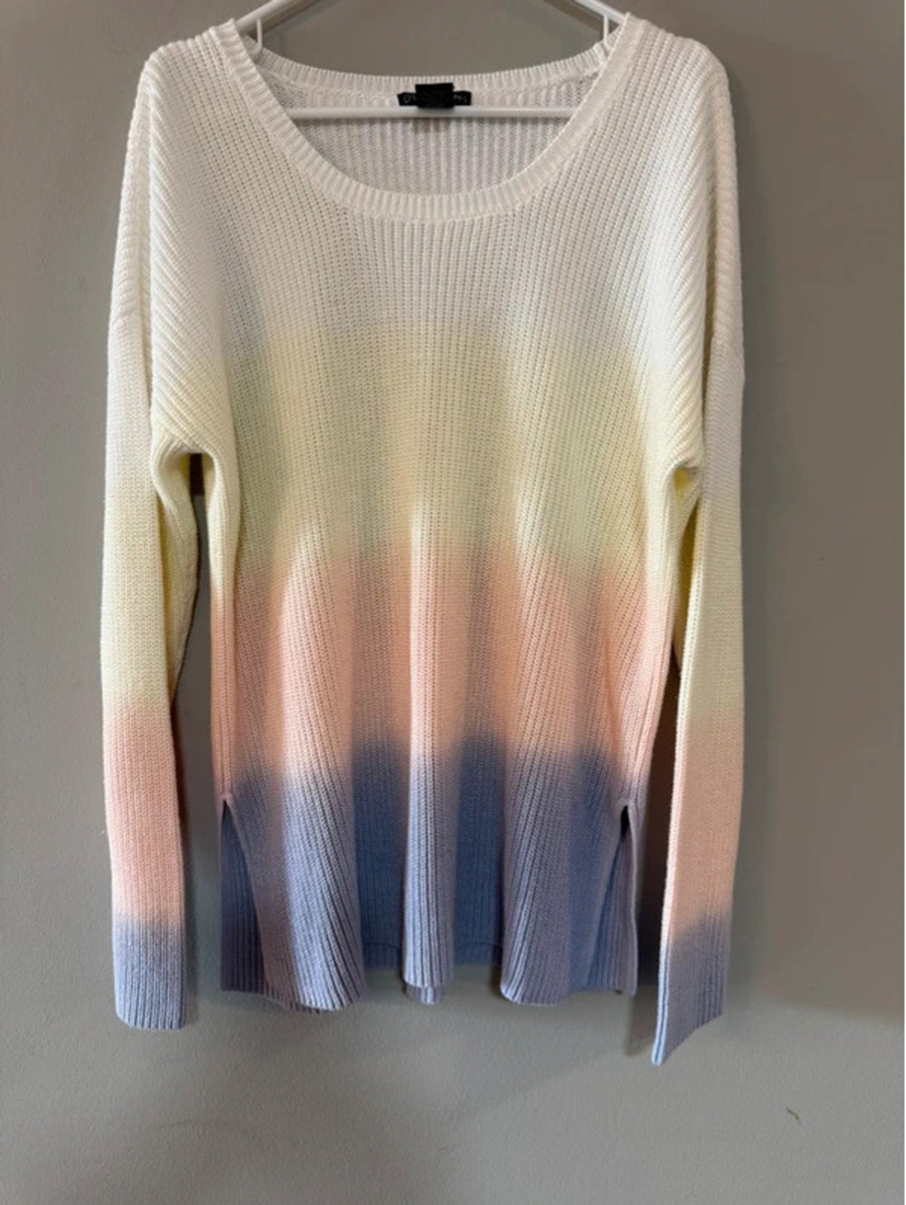 Design 365 Women’s XL Ombré Knit Sweater Ivory Pink Lavender Long Sleeve